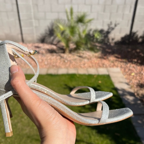 STUART WEITZMAN Nudistcurve Glitter High-Heel Sandals 9 - Picture 4 of 13